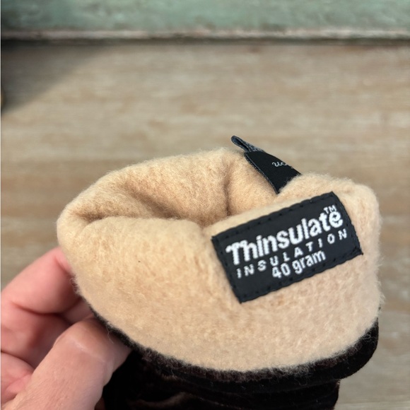 Cejon Women Chocolate Brown Velvet Lined Gloves One Size - Picture 4 of 6